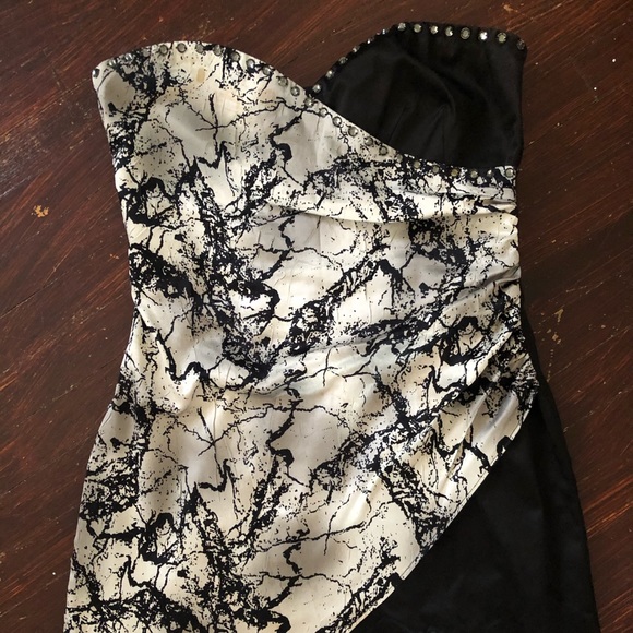 H&M strapless dress - Picture 3 of 3